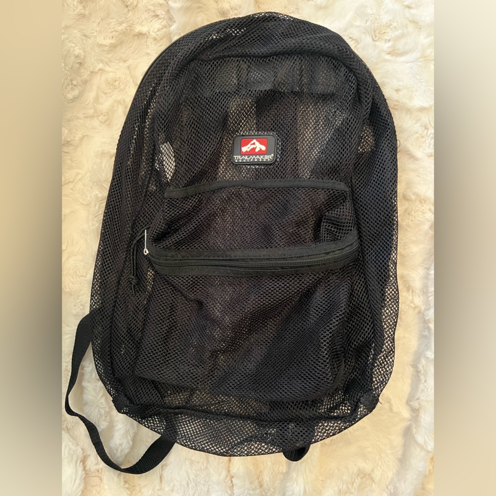 Trailmaker Mesh Black Backpack - image 1